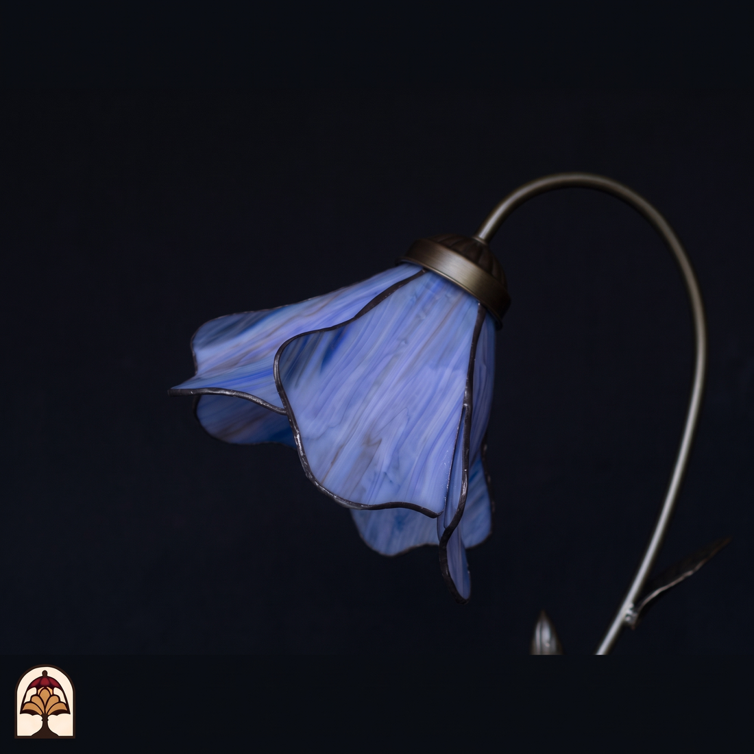 Tiffany tafellamp Lotus Viola ⌀20 cm – productfoto 6