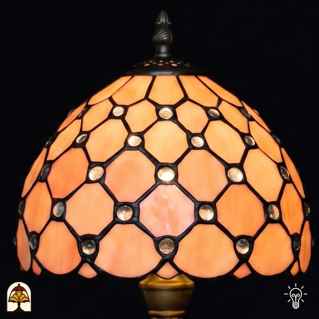 Close-up lampenkap Nuvola Rosa – roze-zalmkleurig glas met ronde glasjuwelen in diamantnet
